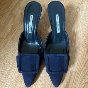 Manolo Blahnik Maysale Suede mules